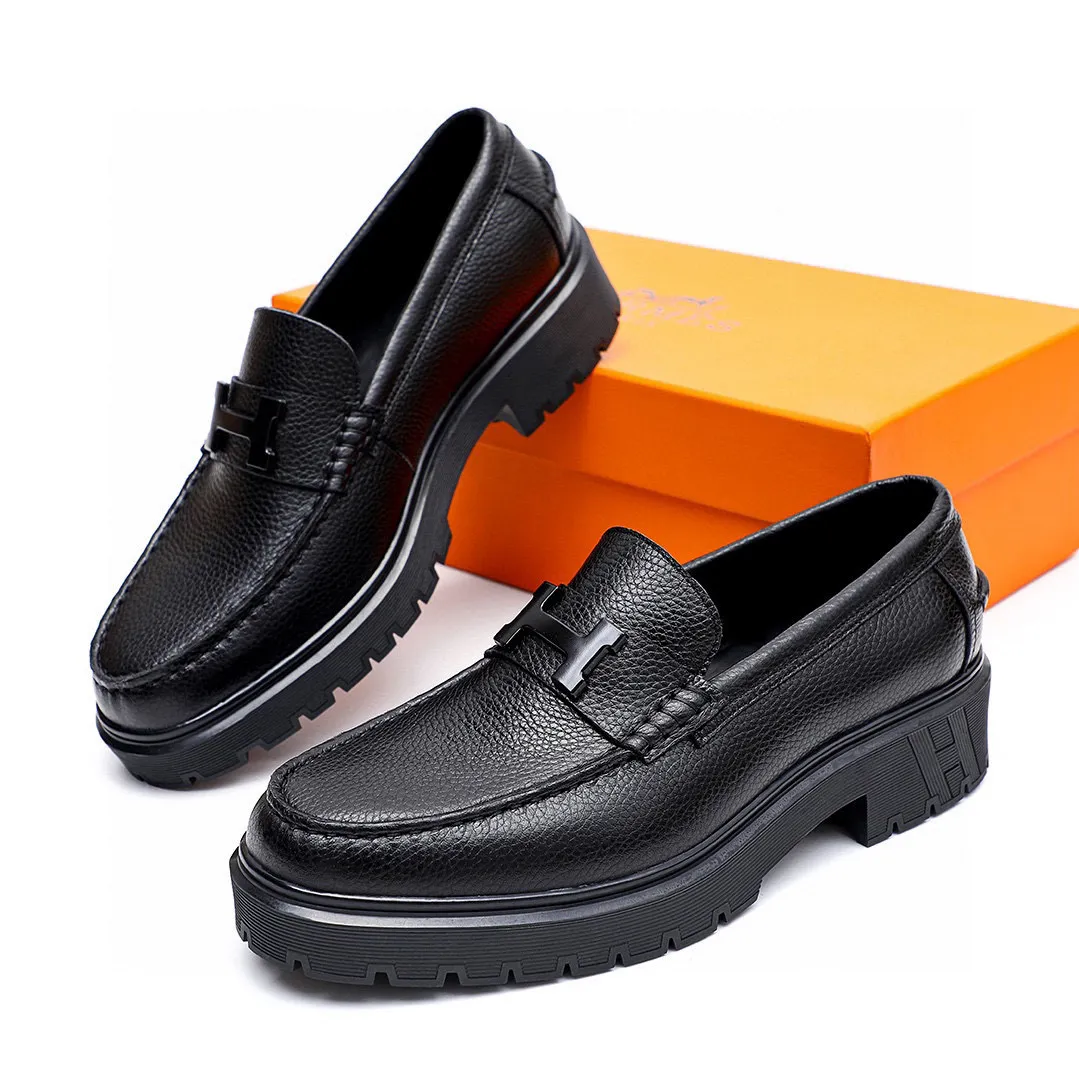 Men's shoes 💰680 💐[HERMES] popular men's shoes counter original items! The world's top brands...Luxury quality...//Fashion and high-end footwear 👍💪🏻...give you a low-key luxury comfort experience👍. The upper is made of pure Italian-imported original top-layer pebbled cowhide. Sweat-absorbent cowhide leather lining. Comfortable and breathable. The original rubber-plastic flower foam light outsole is high-end and classy. Luxurious and noble!! .. OEM factory shipment [Hug] stall.. Original plate. Welcome to taste..39-45 (38.45.46🉑️Customized)